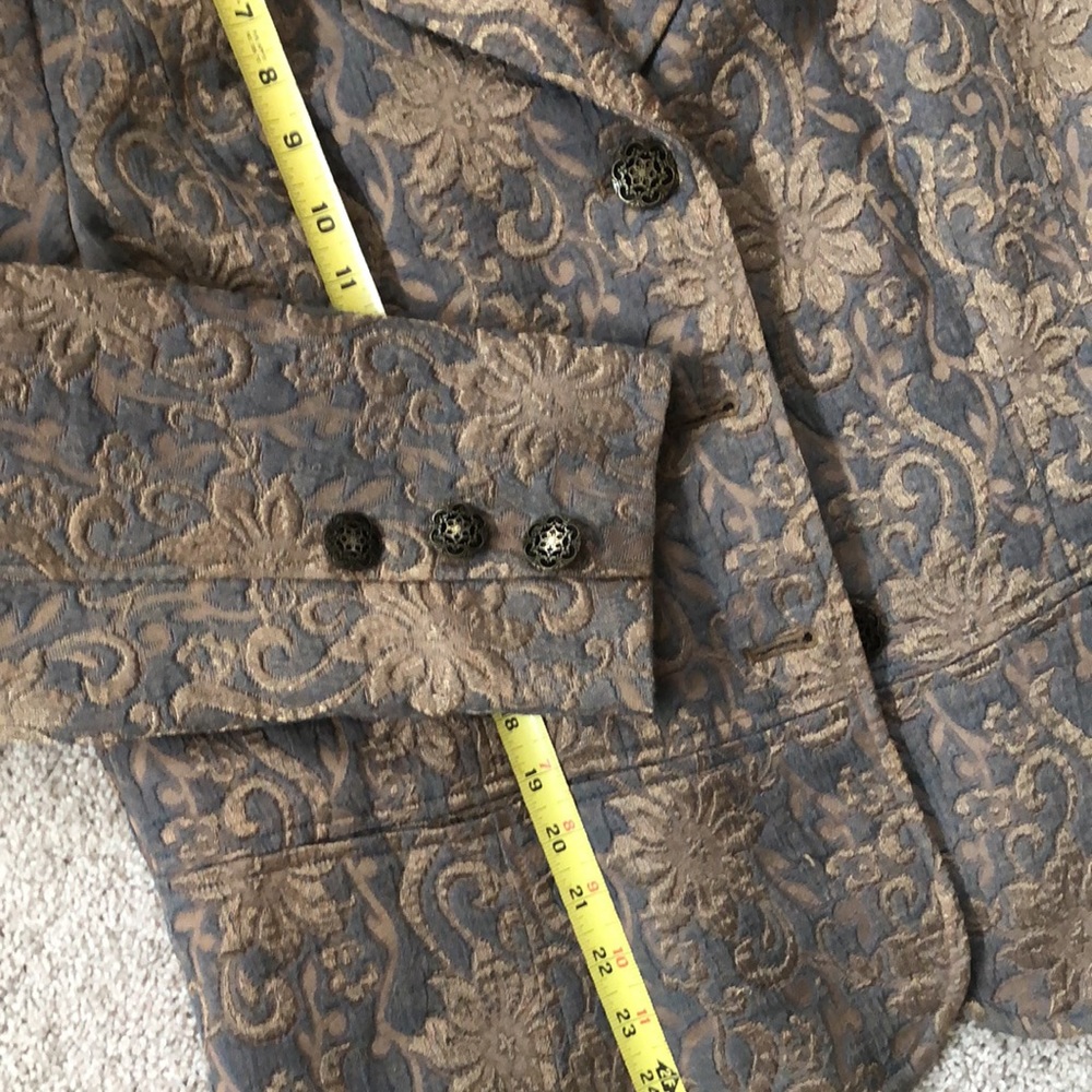 Chico’s Brocade Gold Jacket - Picture 11 of 12